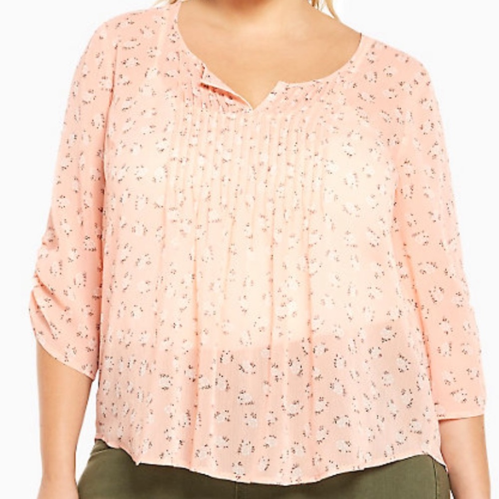 TORRID FLORAL PRINT PLEATED CHIFFON TOP